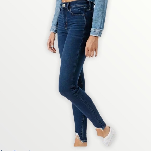 American Eagle Outfitters Denim - American Eagle Ne(x)t Level Stretch Hi-Rise Jegging Crop w/ Shark Bite Hem Sz 4
